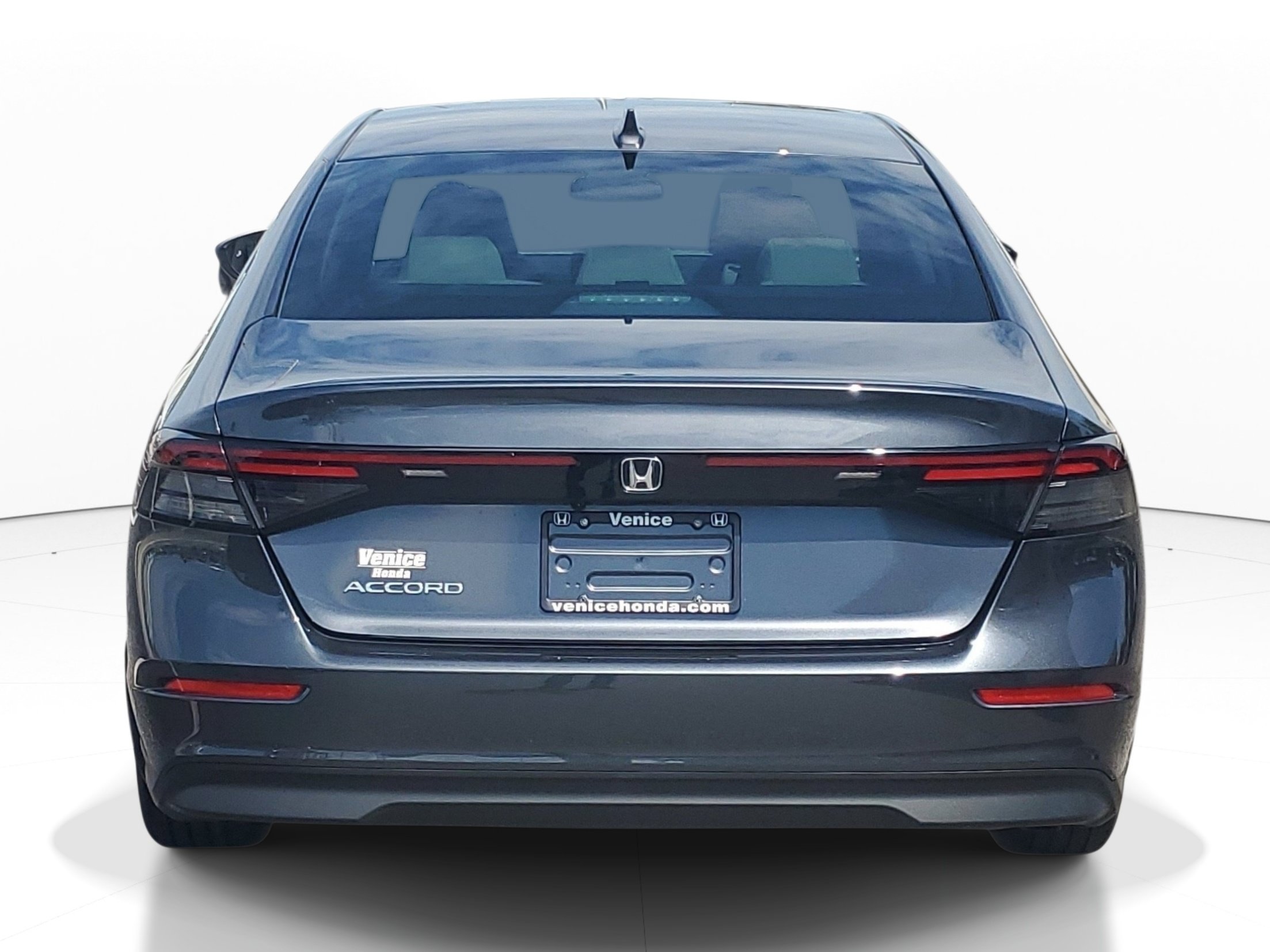 Used 2024 Honda Accord EX image 5