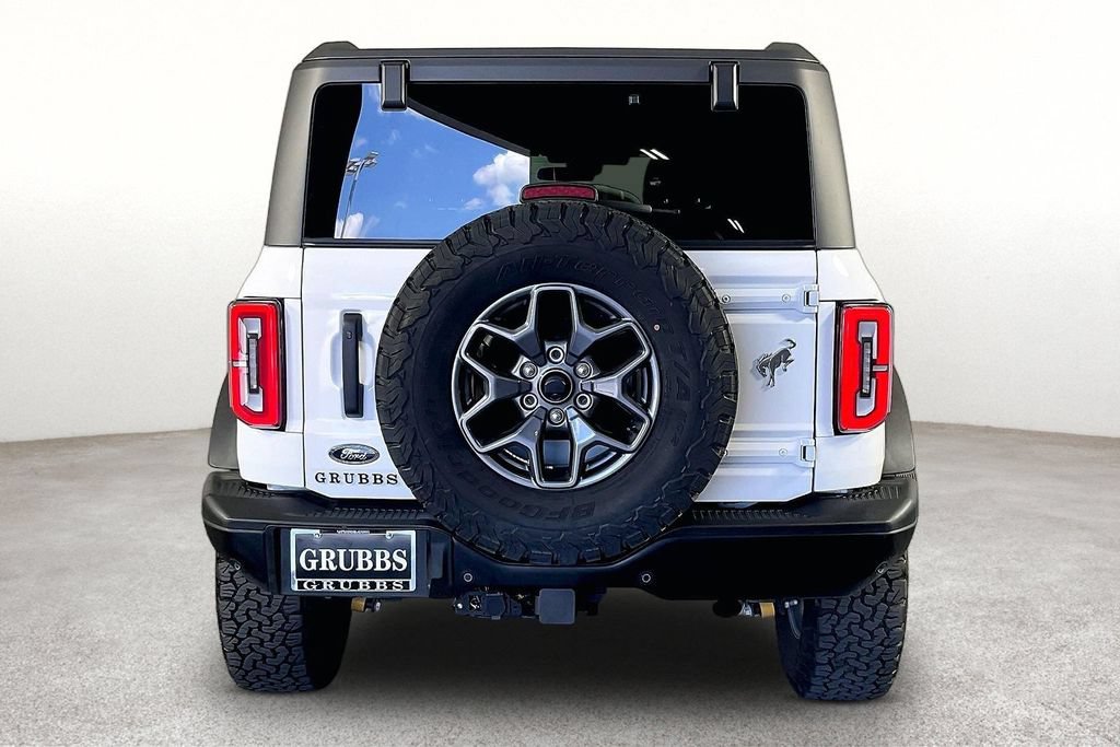 Used 2025 Ford Bronco Badlands AWD/4WD image 5