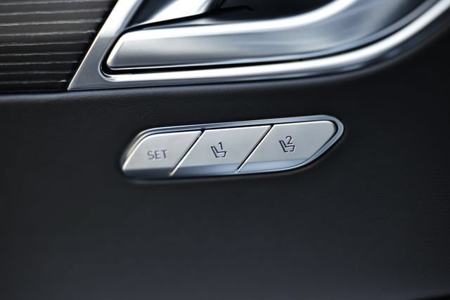 New 2026 Genesis GV80 3.5T AWD/4WD image 17