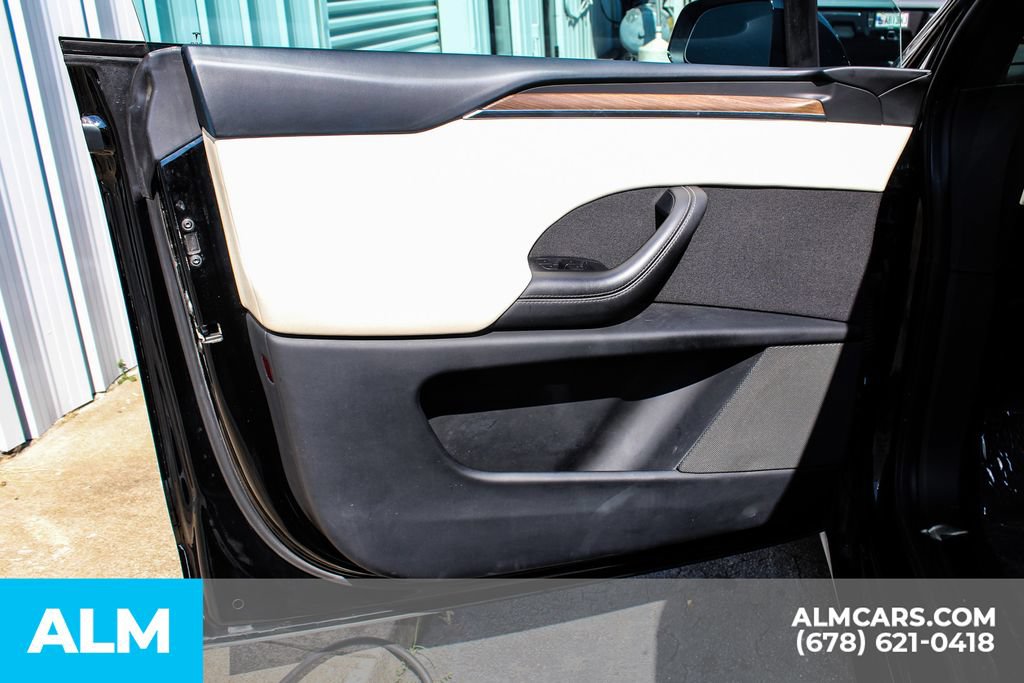 Used 2022 Tesla Model X AWD/4WD image 30