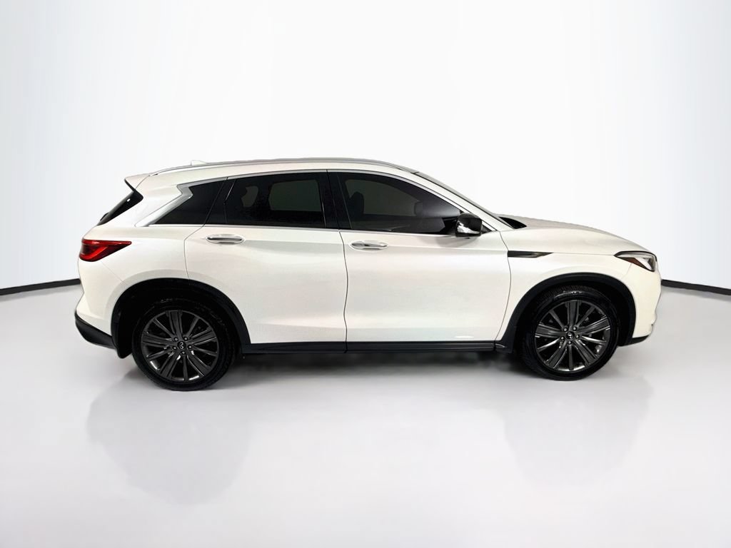 Used 2020 INFINITI QX50 Essential w/ Edition 30 Package AWD/4WD image 4