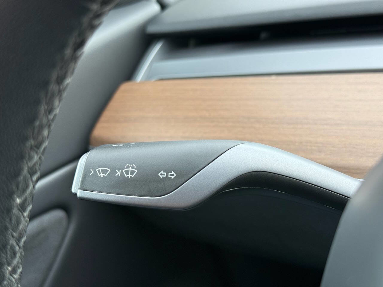 Used 2020 Tesla Model 3 Long Range image 33