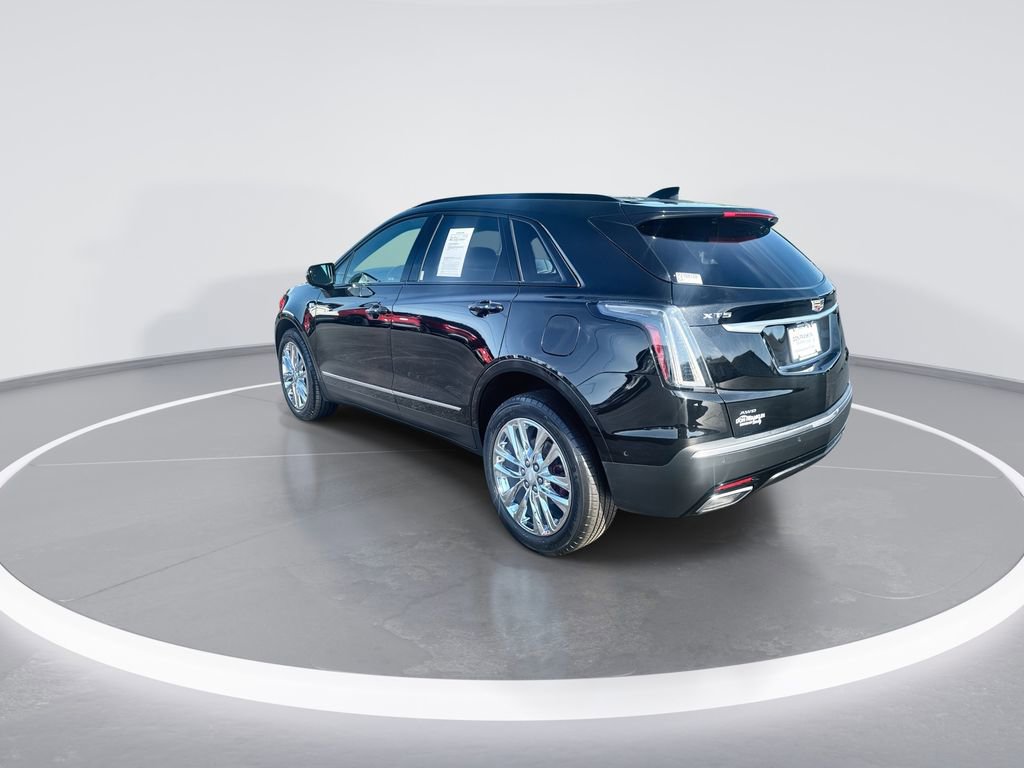 Used 2023 Cadillac XT5 Sportv w/ Technology Package AWD/4WD image 6