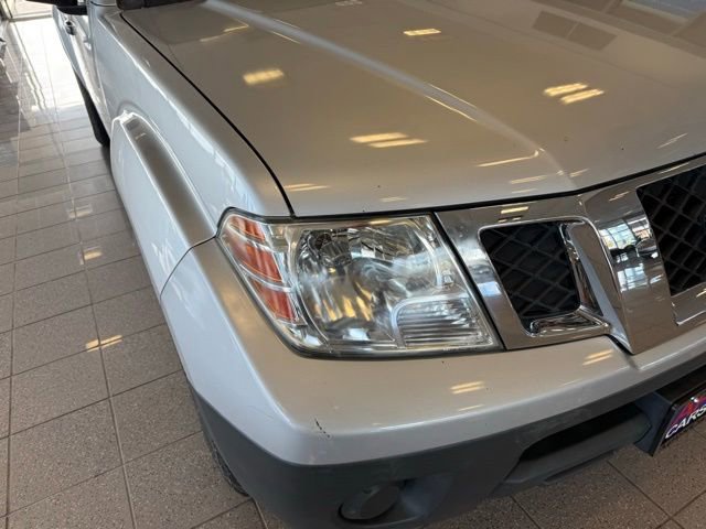 Used 2016 Nissan Frontier S image 9