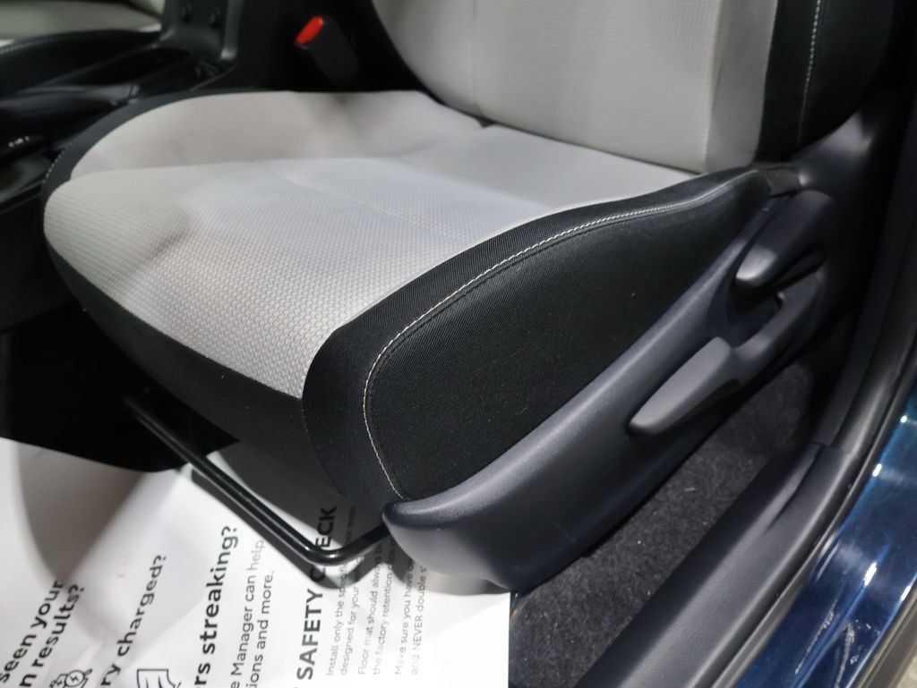 Used 2018 Toyota RAV4 XLE w/ Convenience Package image 10