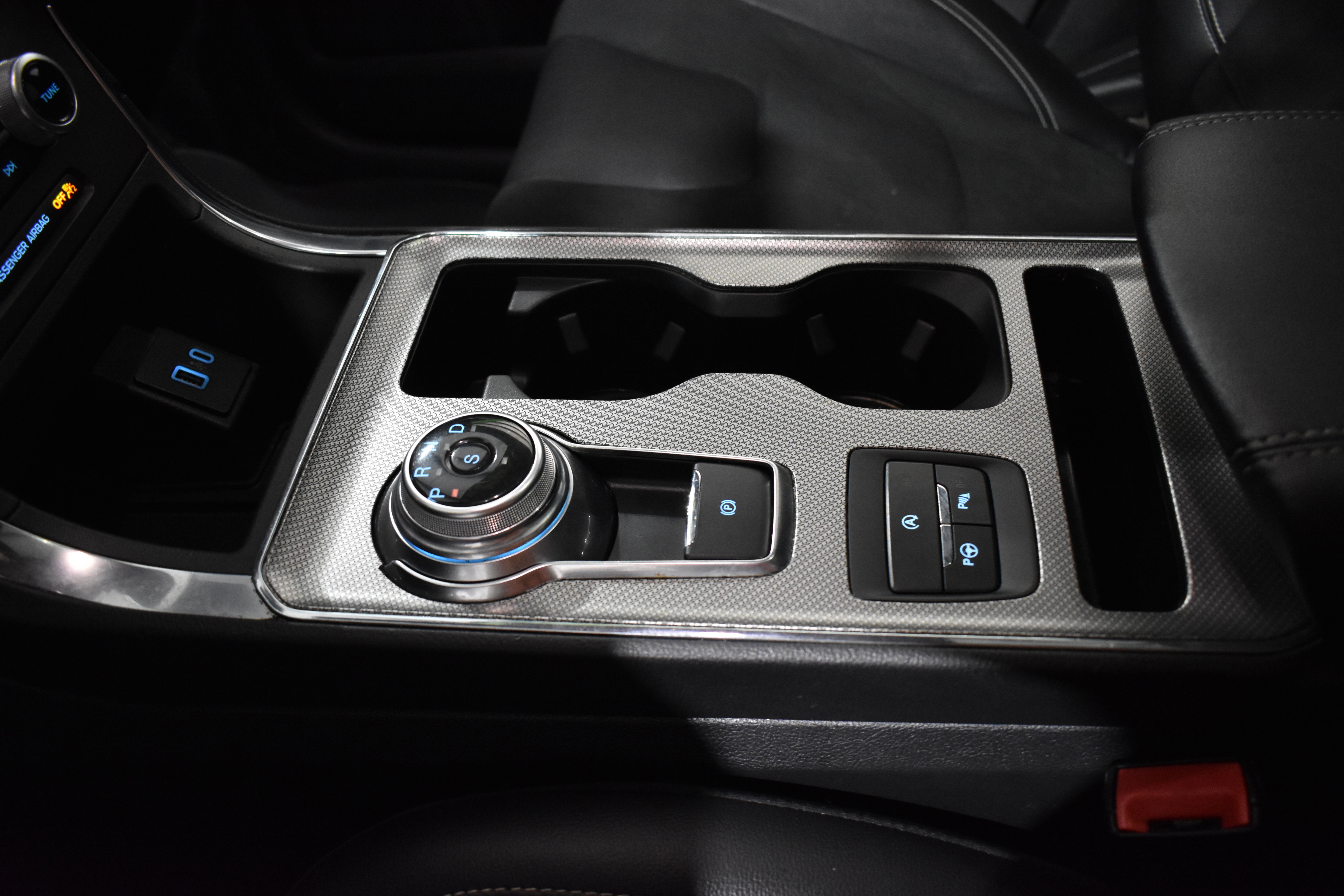 Used 2021 Ford Edge ST w/ Equipment Group 401A image 24