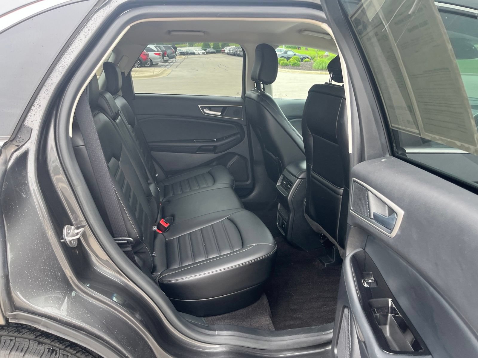 Used 2020 Ford Edge SEL w/ Convenience Package FWD image 34