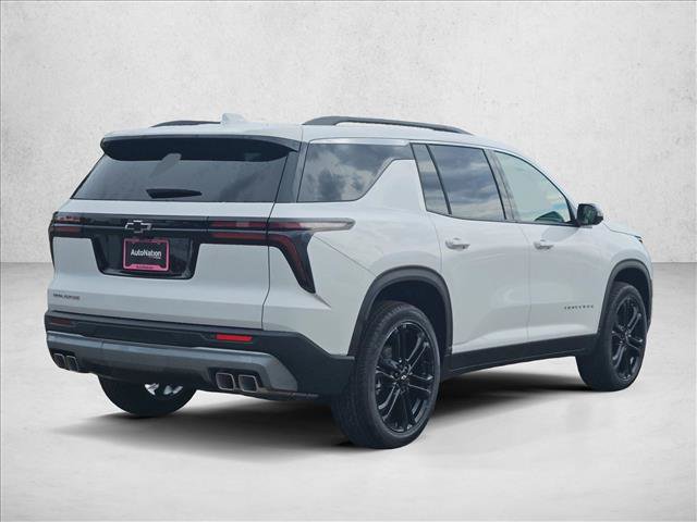 New 2027 Chevrolet Traverse LT FWD image 2