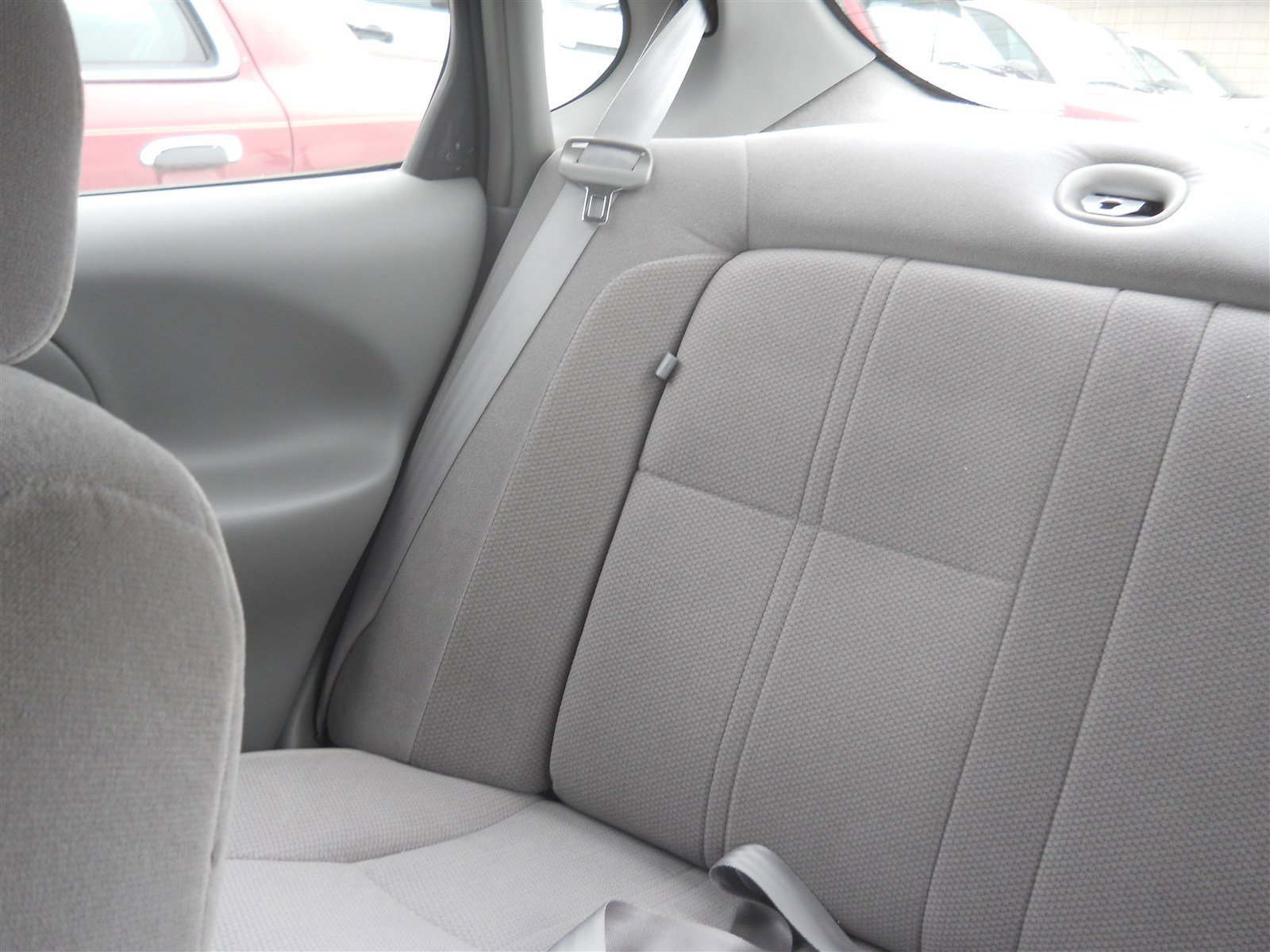 Used 1998 Ford Taurus SE image 8