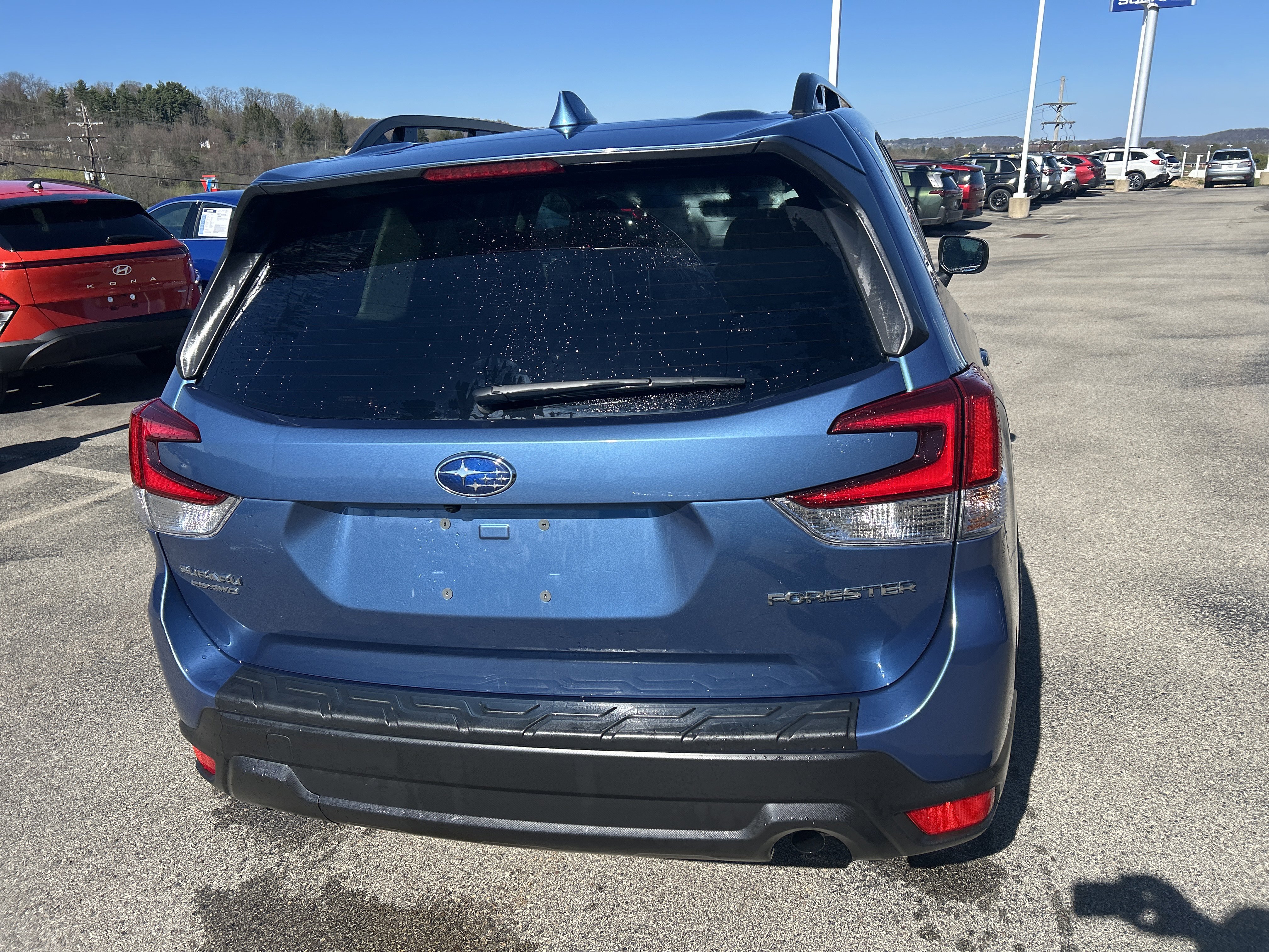 Certified 2023 Subaru Forester Premium AWD/4WD image 9