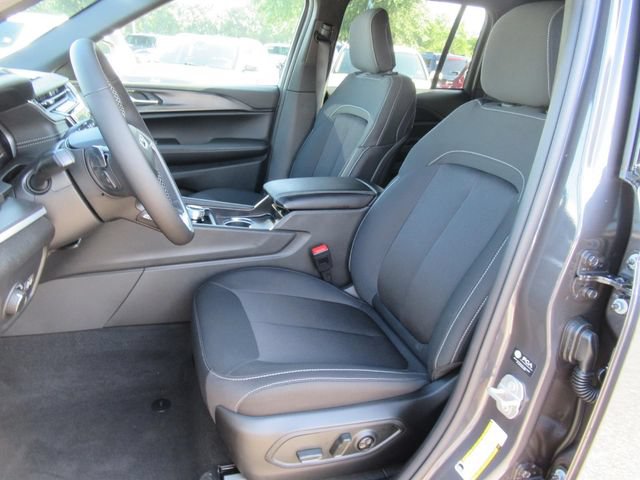 New 2026 Jeep Grand Cherokee Laredo X RWD image 19