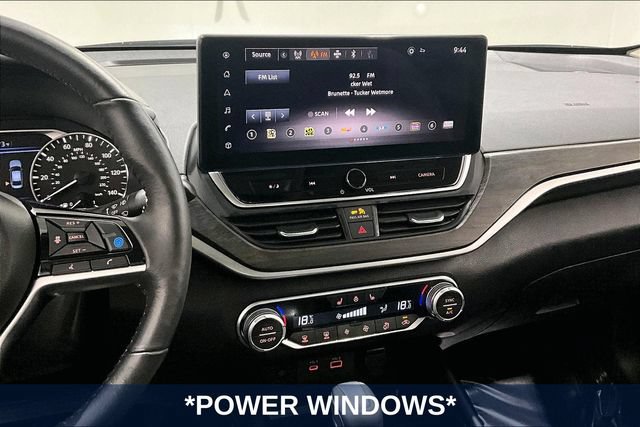 Used 2023 Nissan Altima AWD image 12