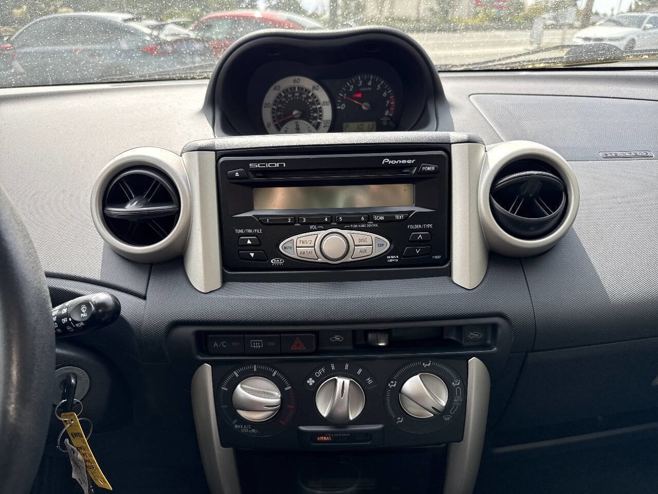 Used 2006 Scion xA FWD image 31