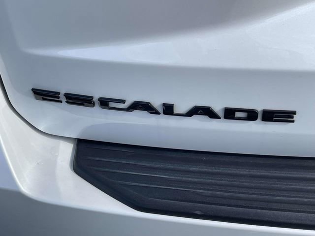 Used 2023 Cadillac Escalade Premium Luxury image 10