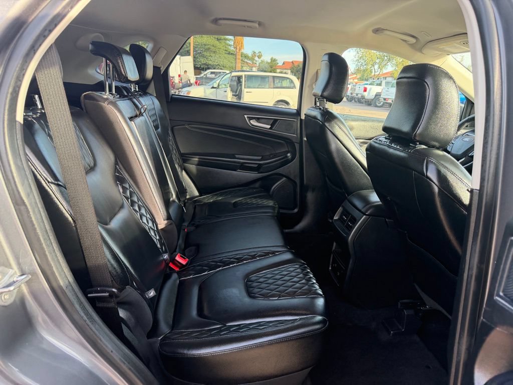 Used 2024 Ford Edge Titanium AWD/4WD image 17