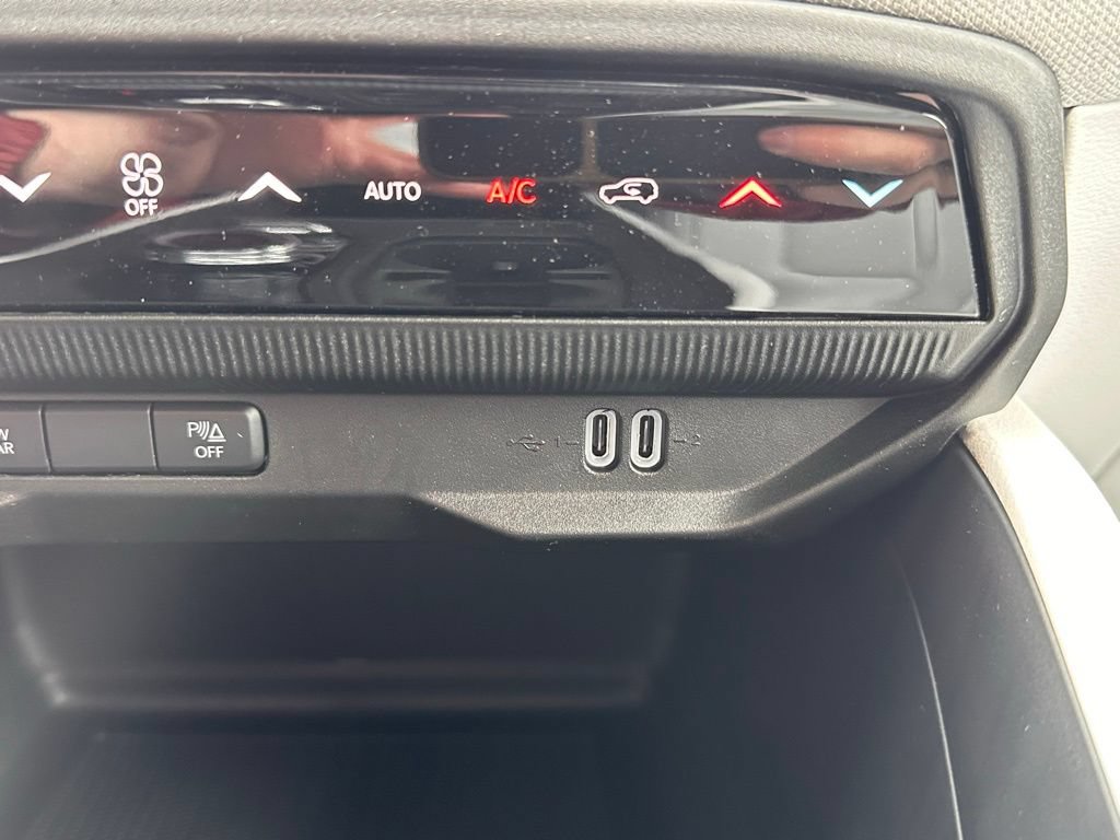 New 2026 Jeep Cherokee Laredo AWD/4WD image 30