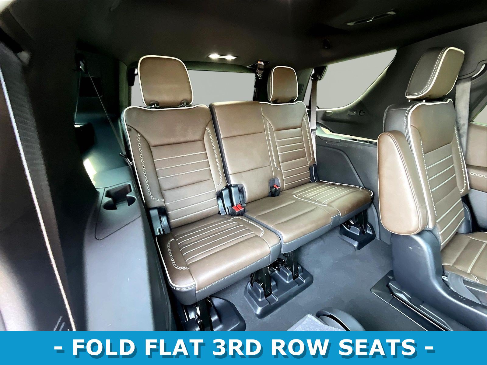 Used 2025 GMC Yukon Denali Ultimate AWD/4WD image 26