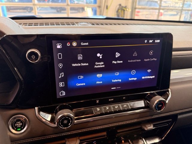Used 2023 Chevrolet Colorado LT AWD/4WD image 14