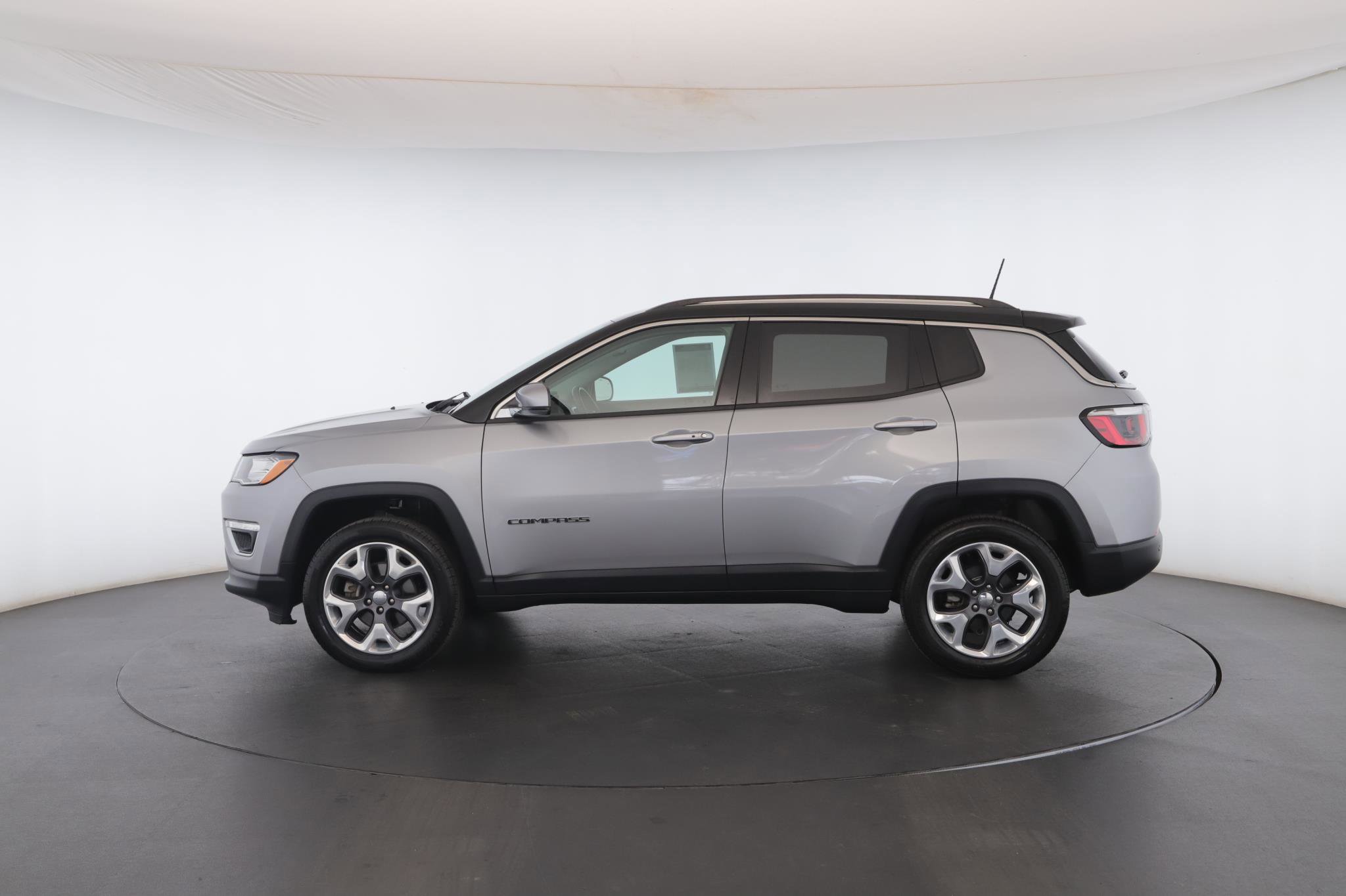 Certified 2019 Jeep Compass Limited w/ Safety & Security Group image 19
