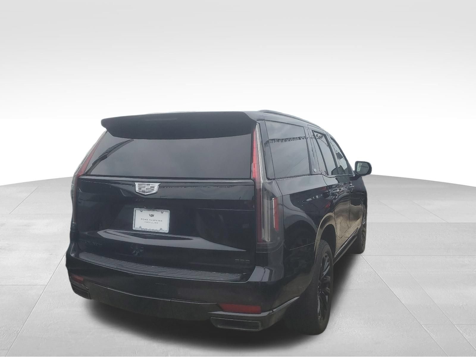 Used 2022 Cadillac Escalade Sport w/ Touring Package AWD/4WD image 4