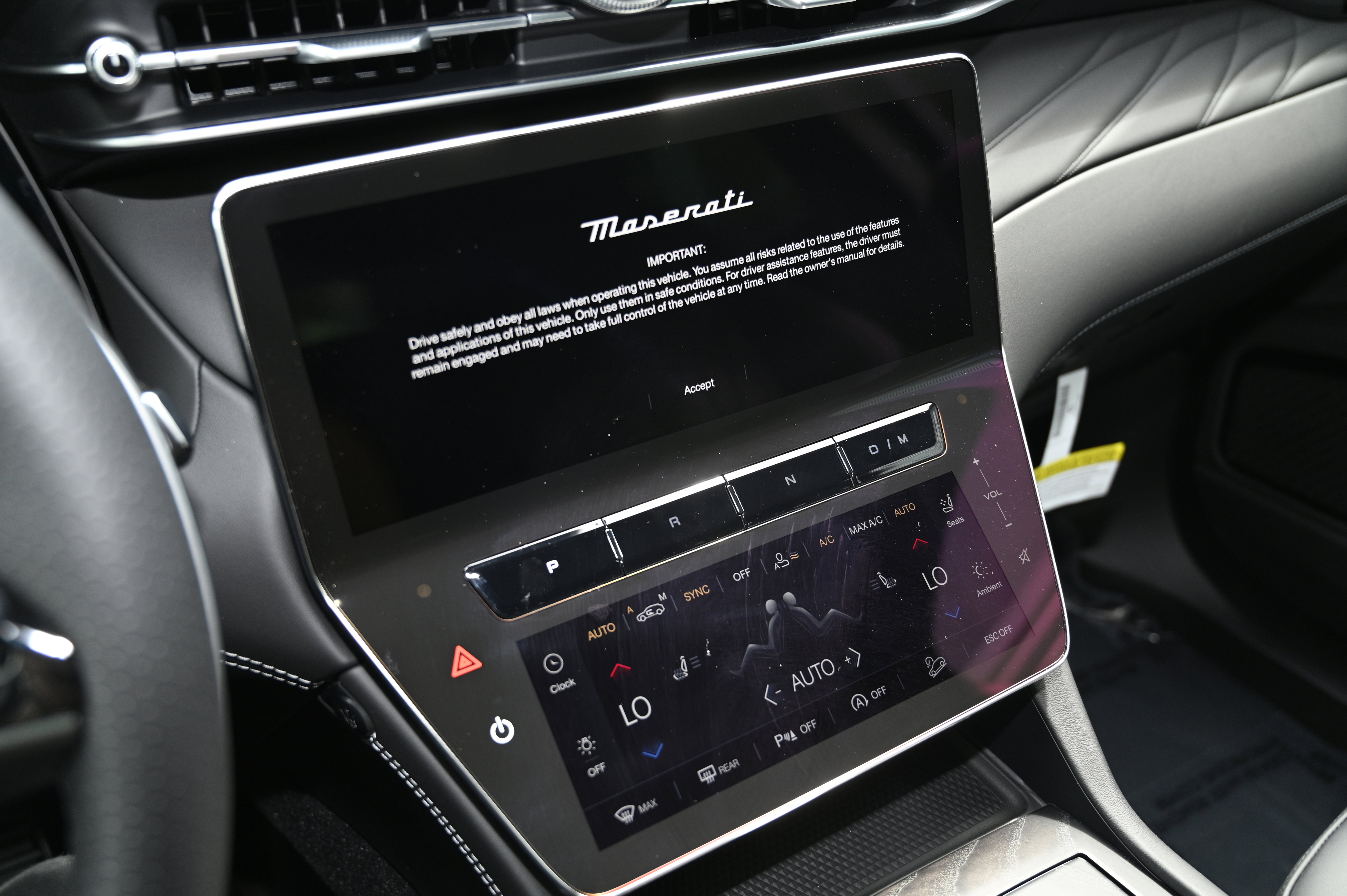New 2025 Maserati Grecale GT image 27