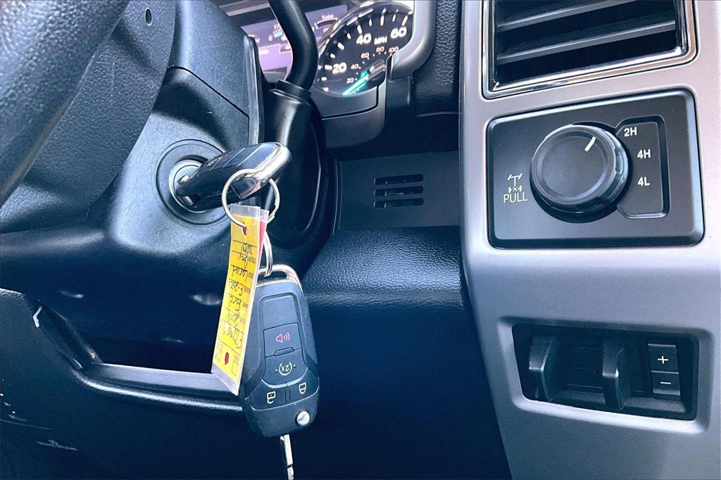 Used 2019 Ford F250 Lariat image 28