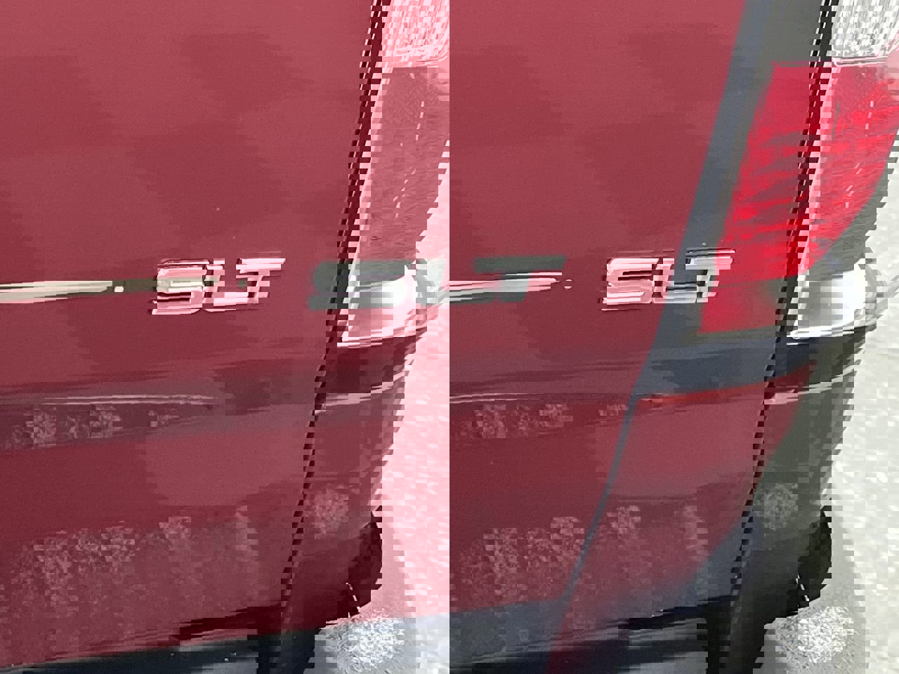 Used 2017 GMC Canyon SLT w/ Driver Alert Package image 32