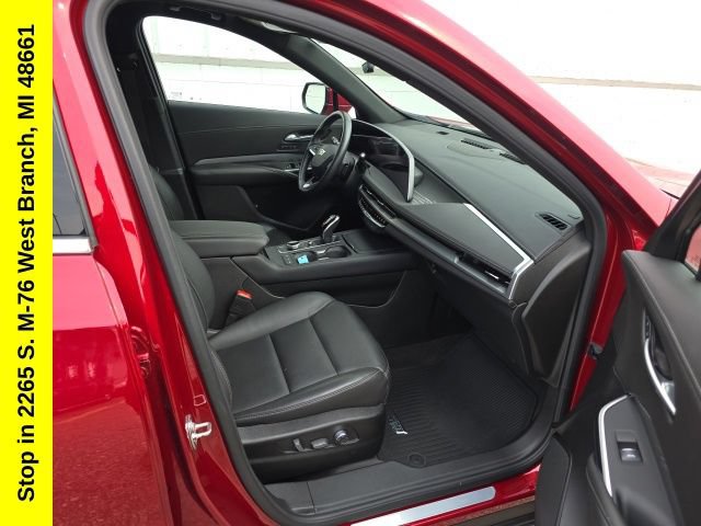 Used 2024 Cadillac XT4 Premium Luxury FWD image 45