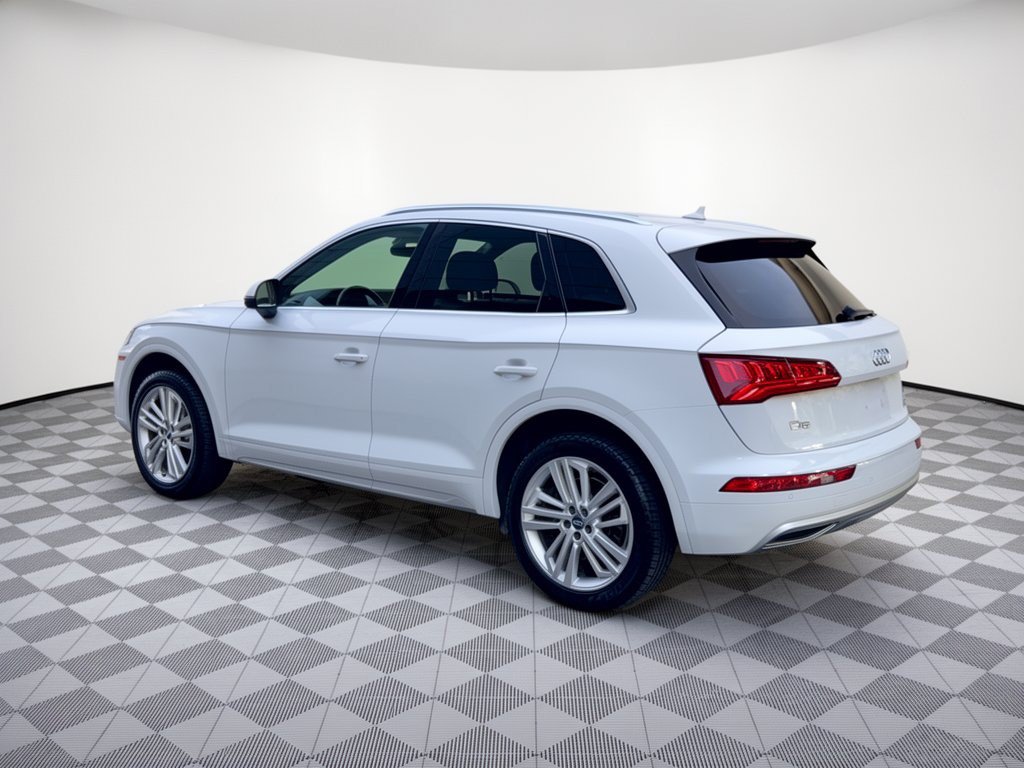 Used 2018 Audi Q5 2.0T Premium Plus w/ Premium Plus Package AWD/4WD image 3