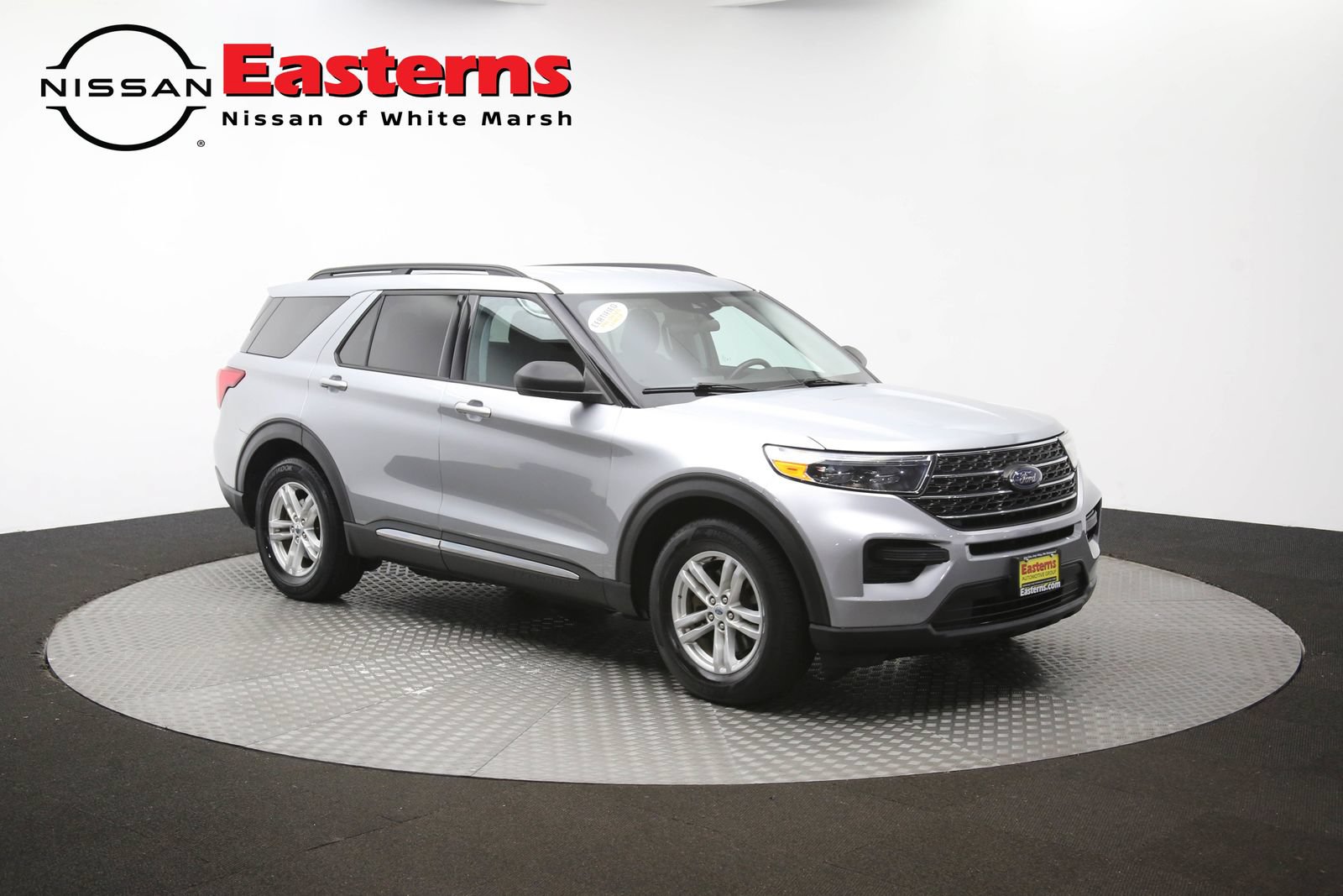 Used 2023 Ford Explorer XLT RWD image 43