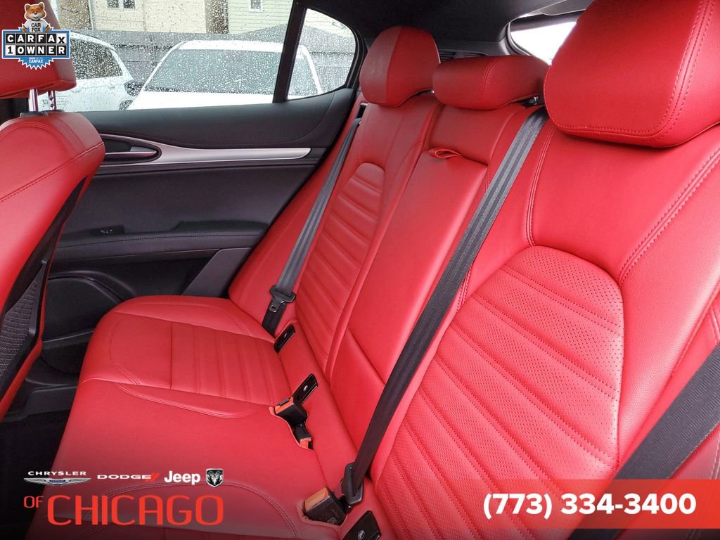 Used 2024 Alfa Romeo Stelvio Veloce AWD/4WD image 10