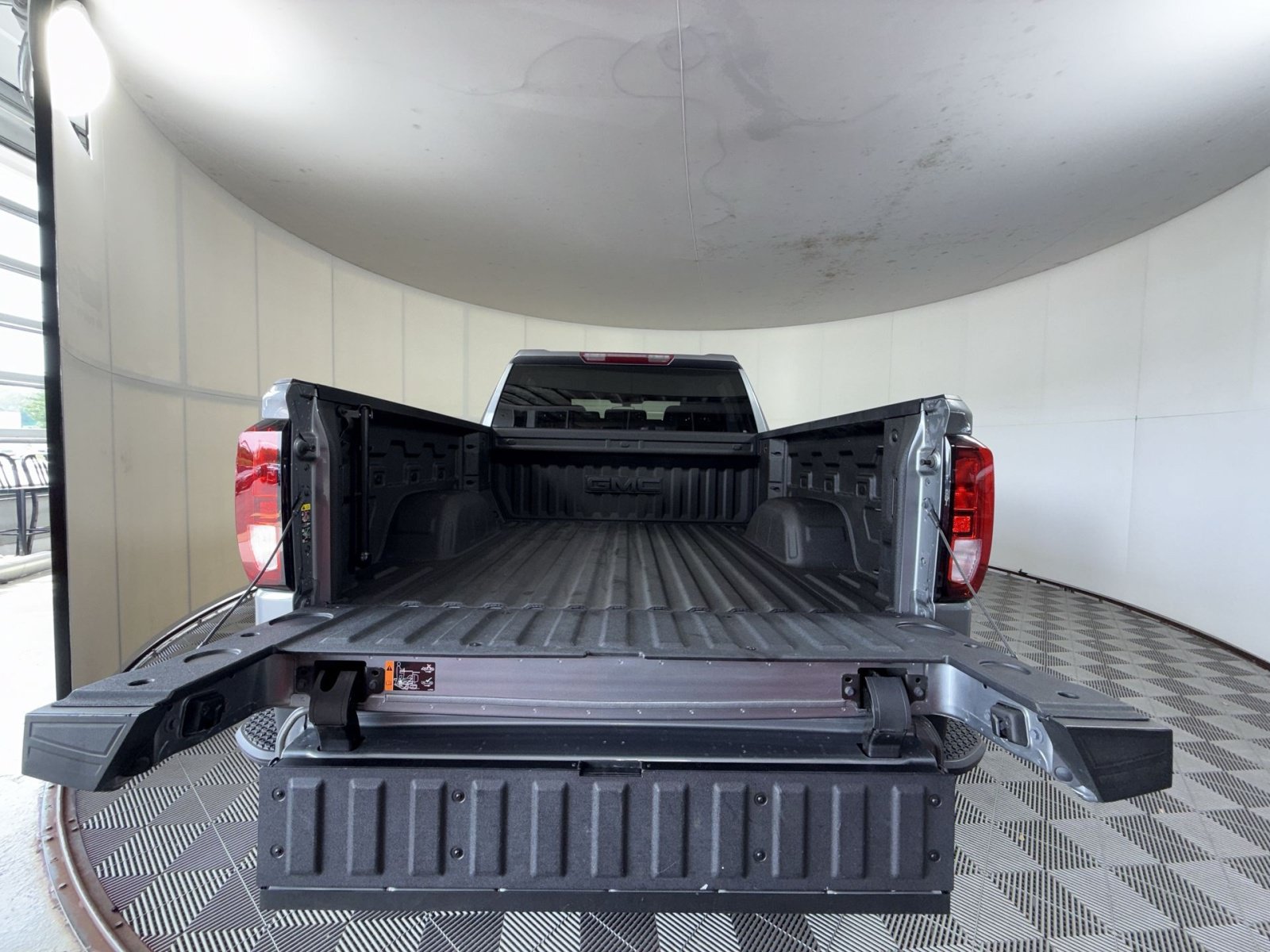 Used 2022 GMC Sierra 1500 SLE AWD/4WD image 24