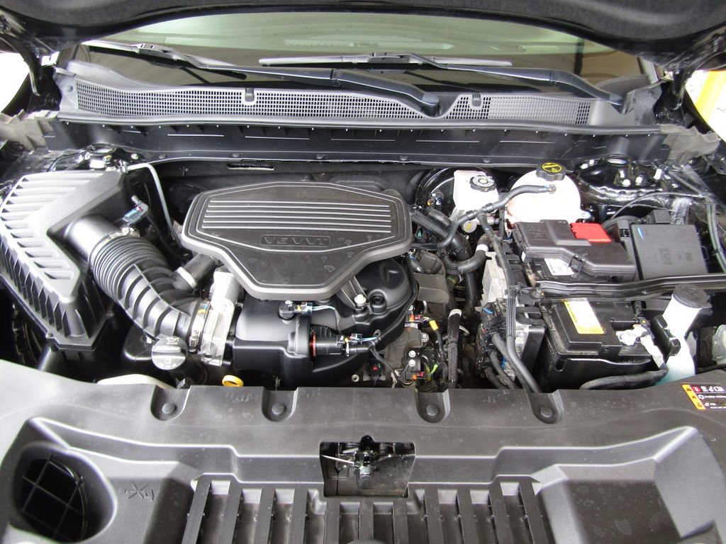 Used 2025 Chevrolet Blazer RS AWD/4WD image 33