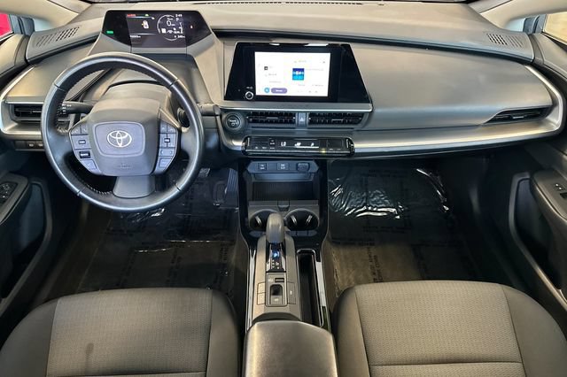 Used 2023 Toyota Prius LE FWD image 15