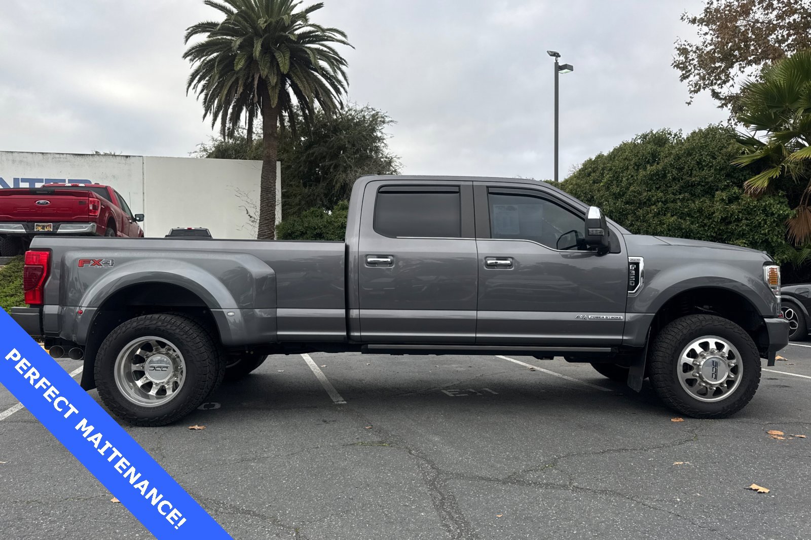 Certified 2021 Ford F350 Platinum image 3