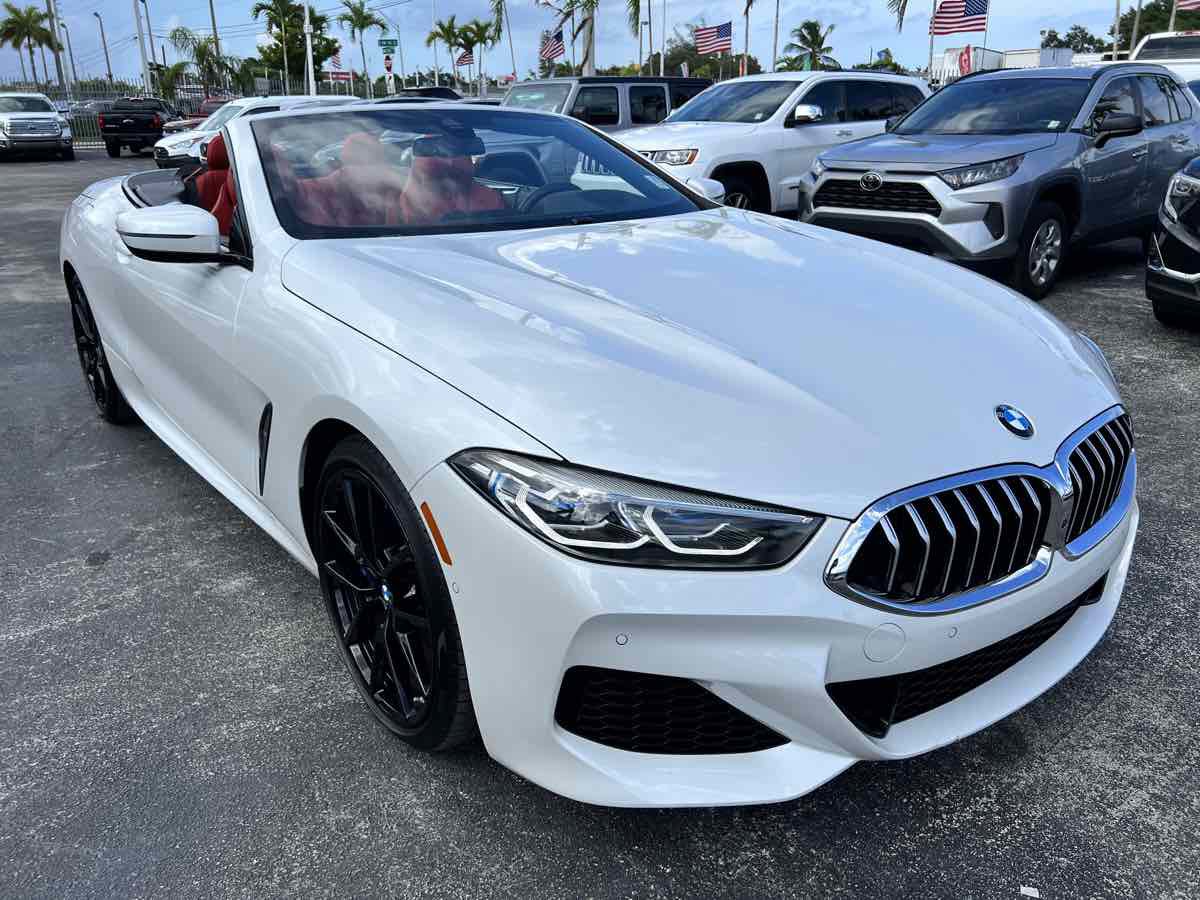 Used 2022 BMW 840i Convertible w/ Comfort Seating Package image 10
