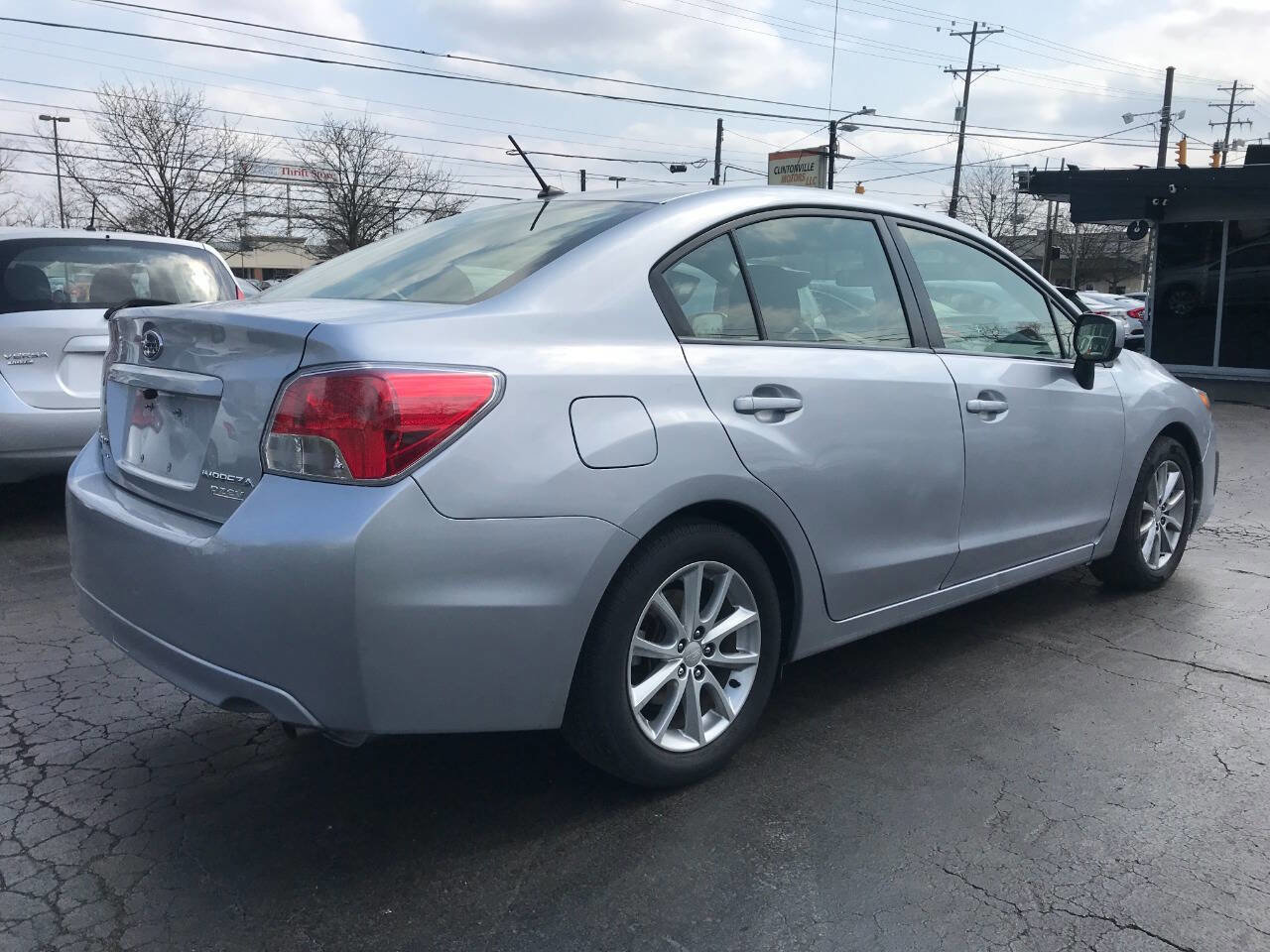 Used 2013 Subaru Impreza 2.0i Premium w/ All-Weather Pkg image 7