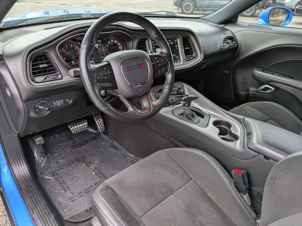 Used 2023 Dodge Challenger R/T w/ Plus Package image 15
