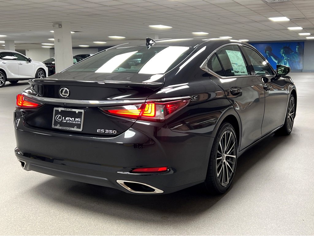 New 2025 Lexus ES 350 w/ Premium Package image 7