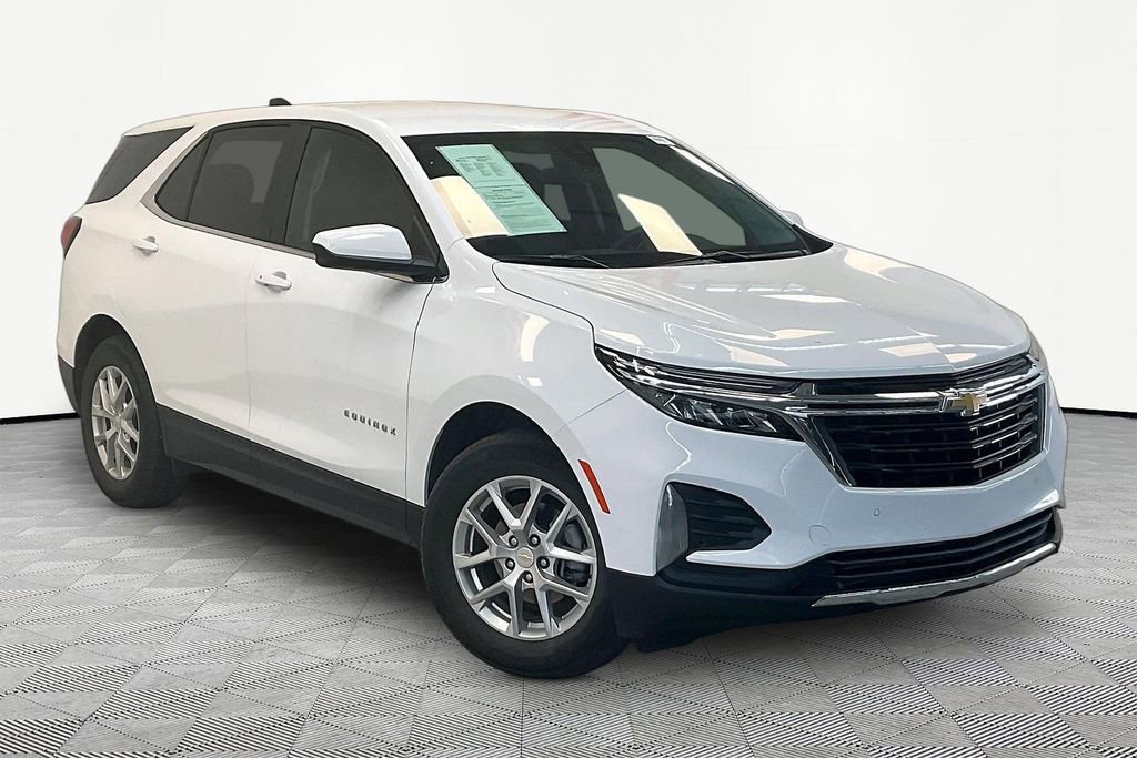 Used 2024 Chevrolet Equinox LT FWD image 3