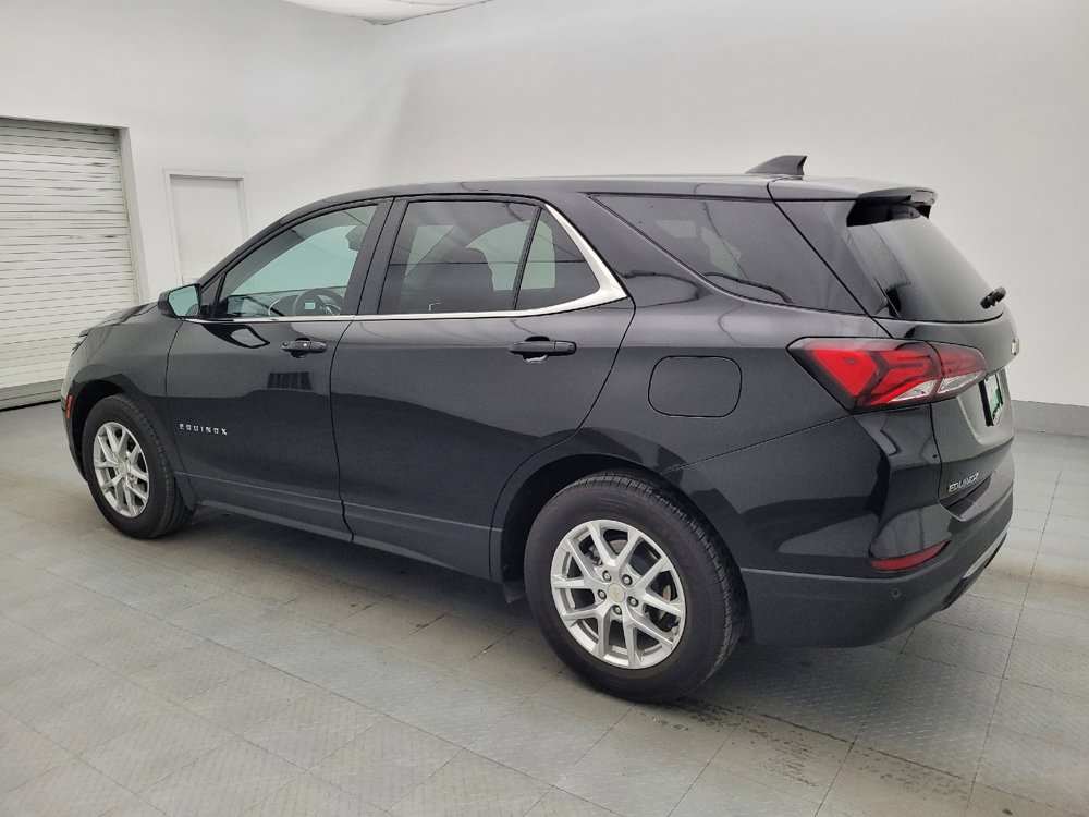 Used 2024 Chevrolet Equinox LT image 3