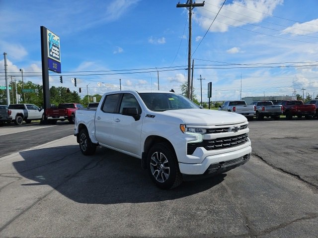 Used 2024 Chevrolet Silverado 1500 RST image 4