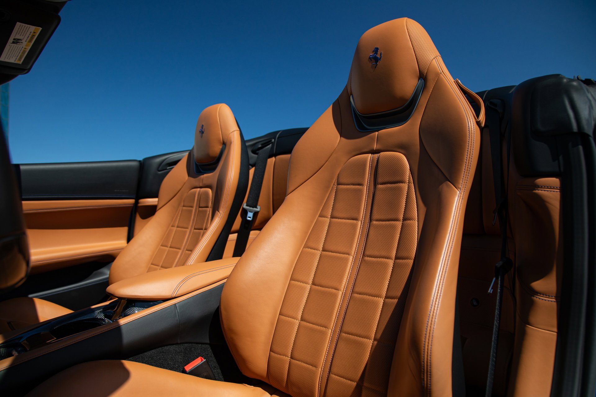 Certified 2023 Ferrari Portofino M image 19