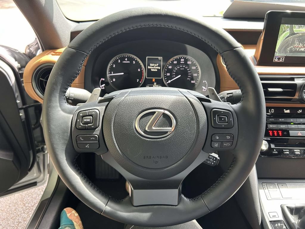 Used 2025 Lexus IS 300 w/ Comfort Package RWD image 20