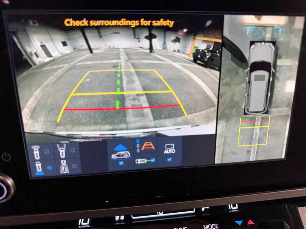 Used 2025 Toyota Sequoia SR5 image 29