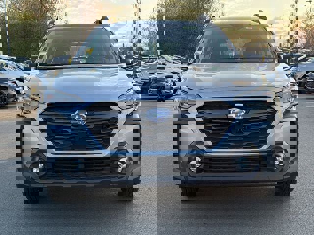 Used 2025 Subaru Outback image 8