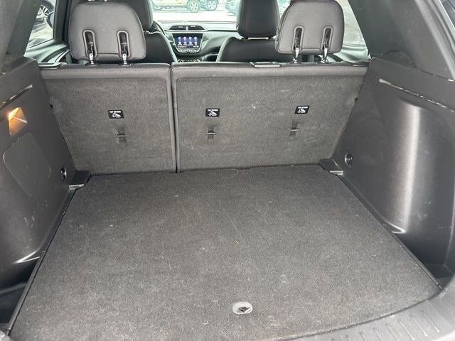 Used 2022 Chevrolet TrailBlazer RS w/ Convenience Package image 33