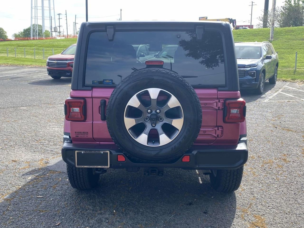 Used 2022 Jeep Wrangler Unlimited Sahara w/ LED Lighting Group image 5