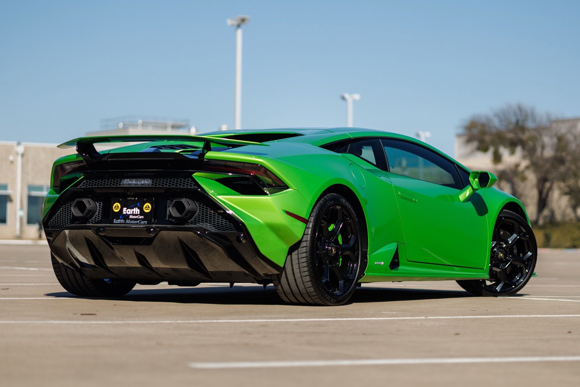 Used 2023 Lamborghini Huracan Tecnica image 5