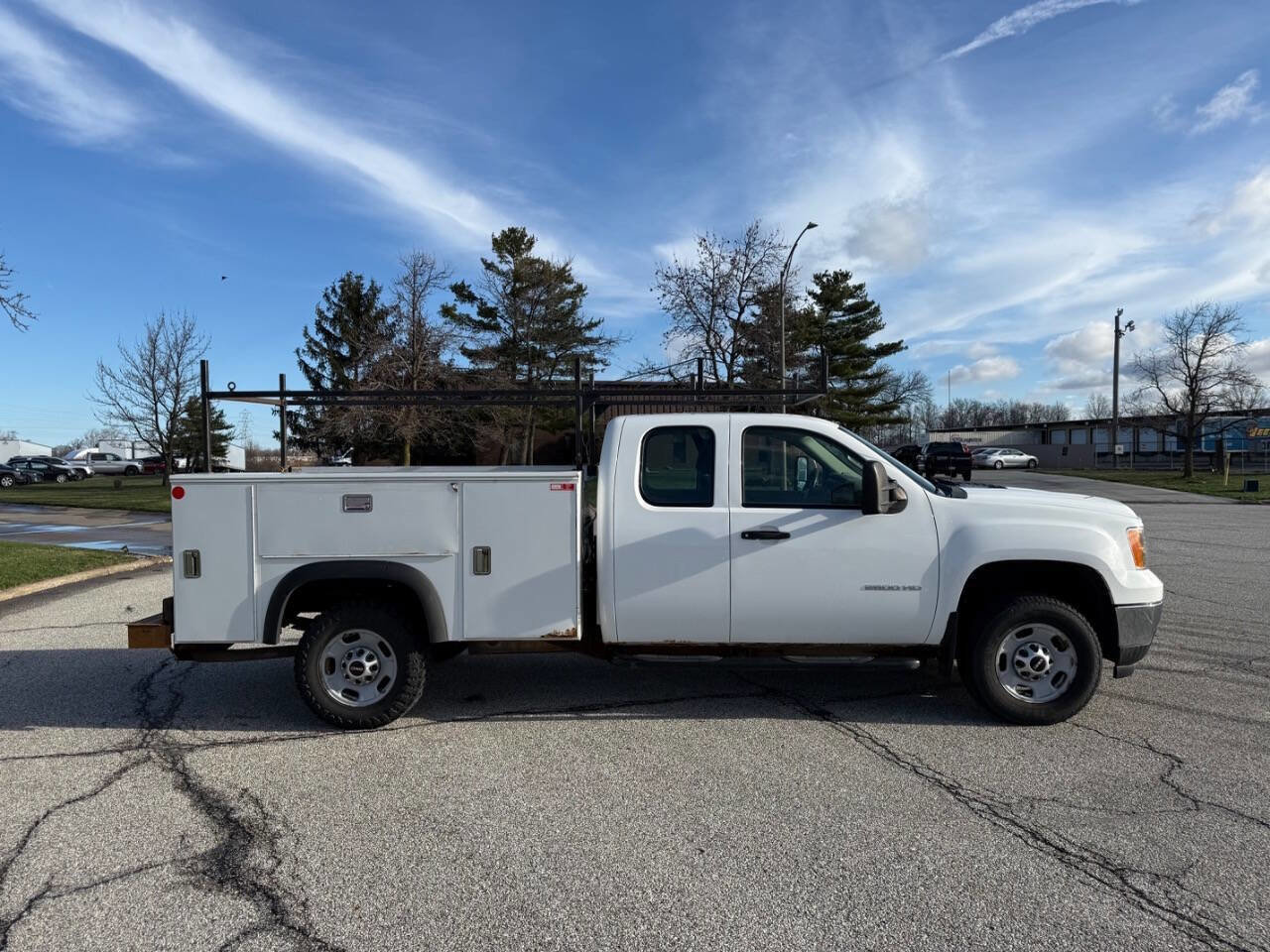 Used 2011 GMC Sierra 2500 W/T image 5